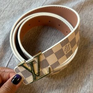 New Fashion Inspired Item (BELTS)
#67